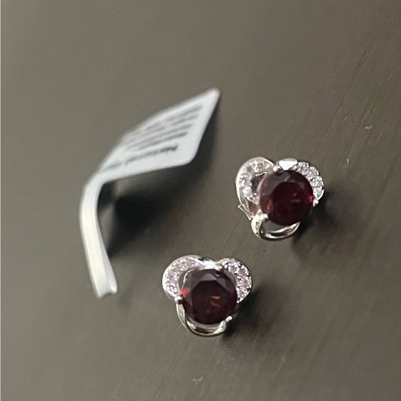 Natural Red Garnet Earrings - Picture 2 of 6